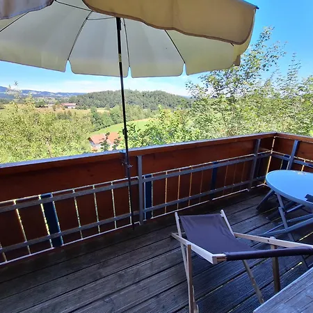 Daire Gaestehaus Luitz