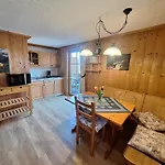 Апартаменты Gaestehaus Luitz