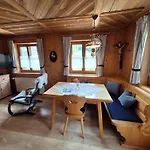 Апартаменты Gaestehaus Luitz *