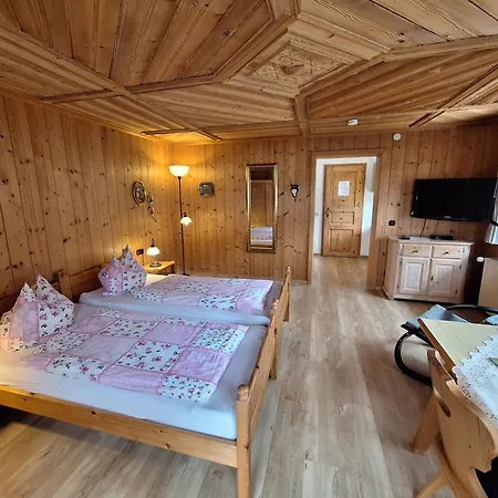 Gaestehaus Luitz Appartement Rettenberg
